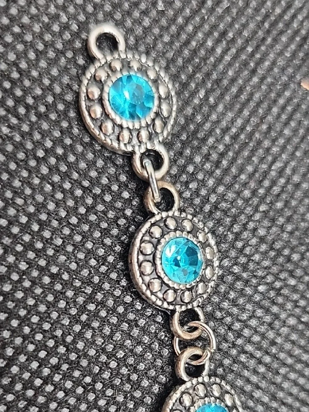 N/A elegant silver